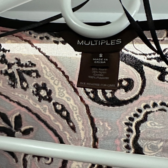 Multiples Paisley Kimono in Black and Cream - Picture 2 of 6